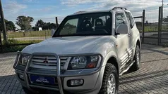 Branco Usado 2000 Mitsubishi Pajero SUV | € 15.500 (Preço justo)
