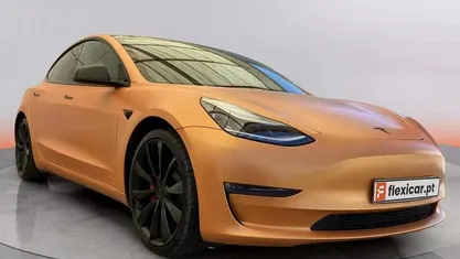 Laranja Usado 2019 Tesla Model 3 Performance Sedan | € 24.890 (Bom preço)