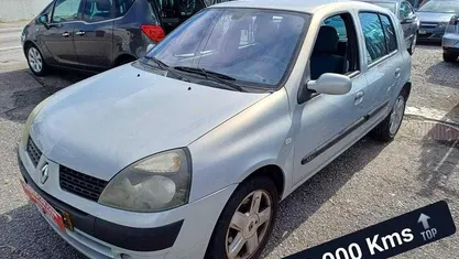 Usado Renault Clio II 75 HP (55 kW) 2003