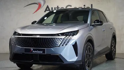 Usado Peugeot 3008 Allure 145 HP (106 kW) 2025 SUV