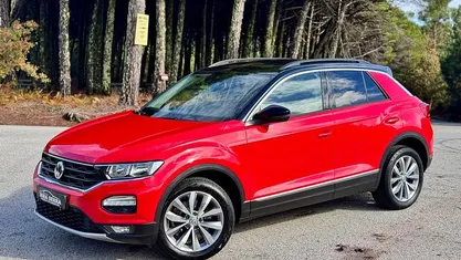 Vermelho Usado 2018 VW T-Roc Style SUV | € 17.990 (Preço justo)