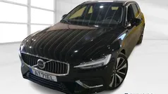 Preto Usado 2022 Volvo V60 Carrinha | € 34.000 (Preço justo)
