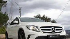 Branco Usado 2016 Mercedes GLA200 Style SUV | € 20.900 (Preço justo)