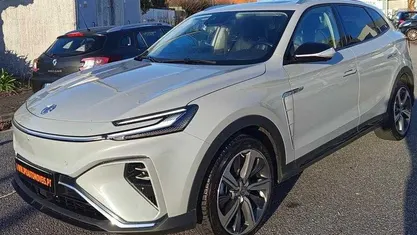 Usado MG Marvel R Luxury 132 kW (180 HP) 2022 Cinza SUV
