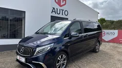 Azul Usado 2015 Mercedes V250 Avantgarde Monovolume | € 40.900