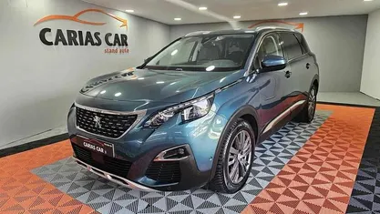 Azul Usado 2019 Peugeot 5008 Allure Monovolume | € 19.490 (Preço justo)
