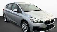 Cinzento Usado 2020 BMW 225 Active Tourer iPerformance Monovolume | € 20.900