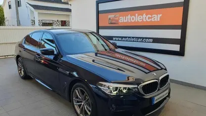 Azul Usado 2019 BMW 530e Sedan | € 38.900 (Preço justo)
