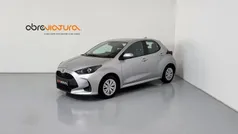 Usado 2022 Toyota Yaris Hybrid Comfort | € 20.750 (Preço justo)