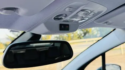 Cinza Usado 2018 Peugeot 2008 GT-line SUV | € 13.970 (Preço justo)