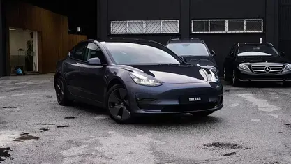 Usado 2023 Tesla Model 3 Sedan | € 31.999 (Preço justo)