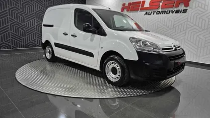 Branco Usado 2018 Citroën Berlingo Monovolume | € 13.250 (Preço justo)