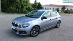 Cinzento Usado 2019 Peugeot 308 Style Citadino | € 14.000 (Preço justo)