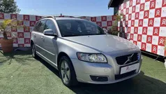 Cinzento Usado 2010 Volvo V50 Carrinha | € 6.990 (Preço justo)