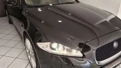 Usado 2010 Jaguar XJ Luxury Sedan | € 19.000