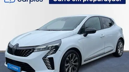 Usado Renault Clio V Evolution 100 HP (73 kW) 2024 Branco