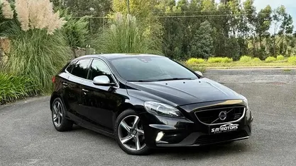 Preto Usado 2013 Volvo V40 Carrinha | € 12.500 (Preço justo)