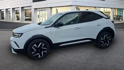 Usado Opel Mokka Edition 136 HP (100 kW) 2025 Branco SUV