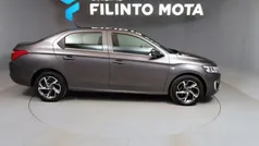 Cinza Usado 2018 Citroën C-Elysee I PureTech Sedan | € 9.990 (Preço justo)