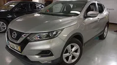 Cinza Usado 2018 Nissan Qashqai N-Connecta SUV | € 16.900 (Preço justo)