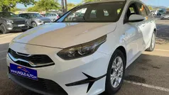 Branco glaciar Usado 2023 Kia Ceed Sportswagon 4 Carrinha | € 17.000 (Preço justo)