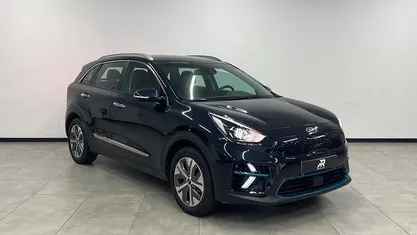 Usado Kia e-Niro 150 kW (204 HP) 2021 SUV