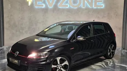 Usado 2016 VW Golf VII GTI Citadino | € 23.990 (Preço justo)