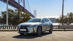 Cinzento Usado 2019 Lexus UX SUV | € 29.750 (Preço justo)