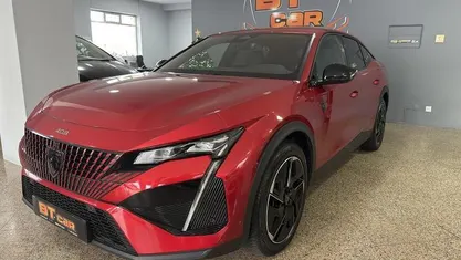 Usado 2024 Peugeot 408 GT Sedan | € 32.500 (Preço justo)