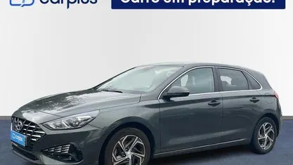 Usado Hyundai i30 Style 120 HP (88 kW) 2022 Cinza