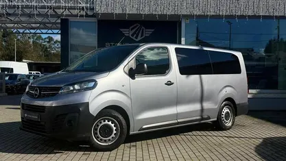 Cinza Usado 2022 Opel Vivaro Essentia Monovolume | € 29.500 (Preço justo)