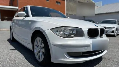 Usado BMW 116 116 HP (85 kW) 2009 Branco Citadino