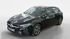 Preto Usado 2024 Mercedes A200 Sedan | € 30.900 (Super Preço)