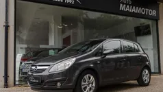 Cinzento Usado 2010 Opel Corsa | € 6.000 (Preço justo)