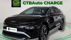 Usado 2025 Skoda Enyaq iV Loft SUV | € 48.999 (Preço justo)