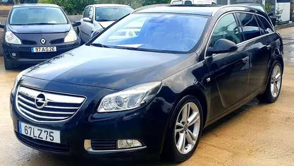 Preto Usado 2011 Opel Insignia Cosmo Carrinha | € 6.990 (Preço justo)