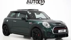 Verde Usado 2015 Mini John Cooper Works Citadino | € 25.990 (Preço justo)