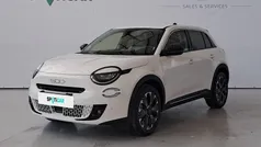 Usado 2024 Fiat 600 La Prima SUV | € 24.900 (Bom preço)