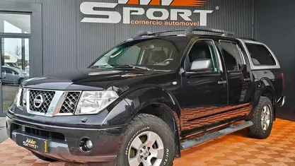 Preto Usado 2006 Nissan Navara Pickup | € 17.250 (Preço justo)