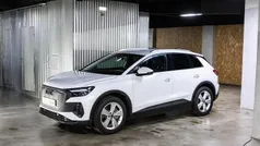 Branco Usado 2023 Audi Q4 e-tron SUV | € 34.900 (Preço justo)