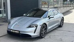 Usado 2024 Porsche Taycan Performance Package Sedan | € 79.900 (Bom preço)