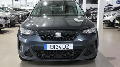 Usado Seat Arona 95 HP (69 kW) 2024 Antracite SUV