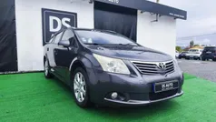 Cinzento Usado 2011 Toyota Avensis Carrinha | € 8.490 (Preço justo)