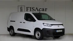 Branco Usado 2023 Fiat Doblò Monovolume | € 18.500 (Preço justo)