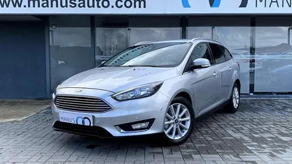 Usado Ford Focus Titanium 120 HP (88 kW) 2018 Cinzento Carrinha