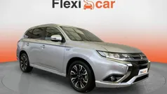Cinzento Usado 2018 Mitsubishi Outlander P-HEV | € 18.440 (Preço justo)