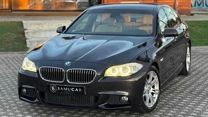 Cinzento Usado 2012 BMW 520 Sedan | € 14.990 (Preço justo)