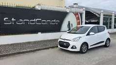 Branco Usado 2016 Hyundai i10 Style Citadino | € 9.900 (Preço justo)