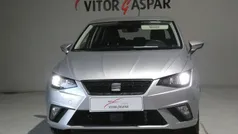 Cinzento Usado 2022 Seat Ibiza Style | € 16.990 (Preço justo)