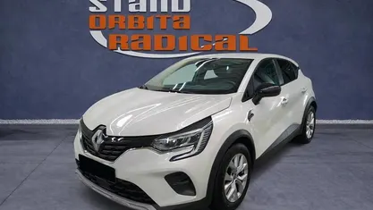 Usado 2021 Renault Captur SUV | € 15.750 (Preço justo)
